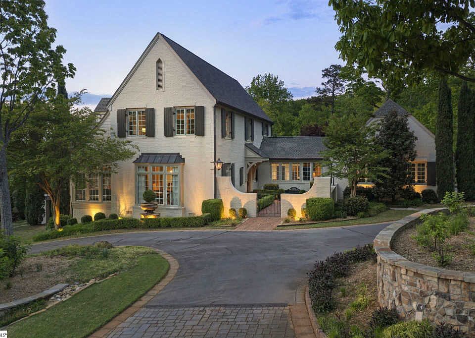 1st image of 111 Veronese Dr