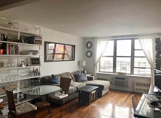 Rented by New York Squared Real Estate Group | media 10
