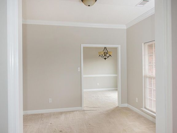 3rd image of 3756 Bansbury Pl
