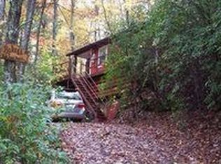 360 Trout Pond Cir, Murphy, NC 28906