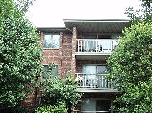 1st image of 7800 W 89th St APT 301