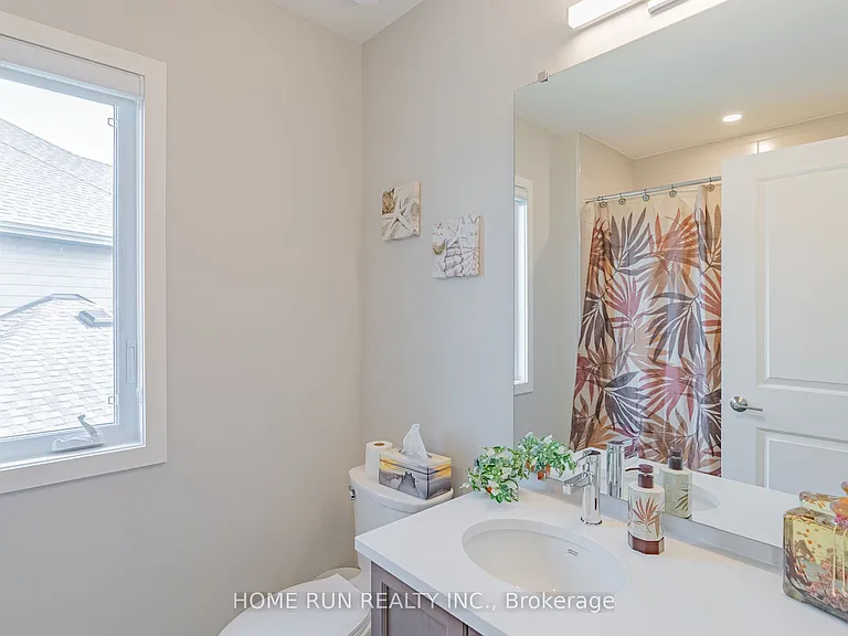 451 Longworth Ave — Photo 44