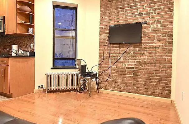 Rented by J Misrahi Realty Corp | media 6