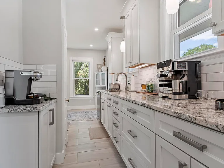 6 Prospect St — Photo 11