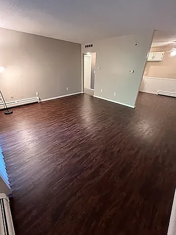2 bed, 800 sqft, $1,750 — Photo 4