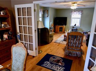 65 Elm St, Lincoln, RI 02838