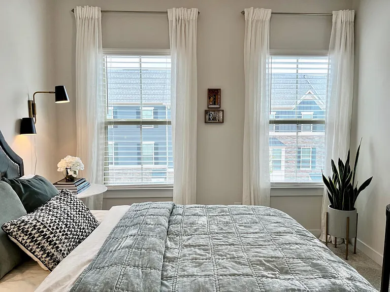 1813 Shumard Ln — Photo 16