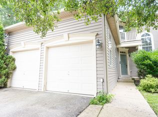 1747 Ann Scarlet Ct, Woodbridge, VA 22191