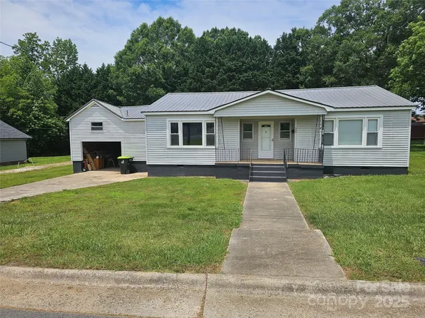 905 Klondale St, China Grove, NC 28023