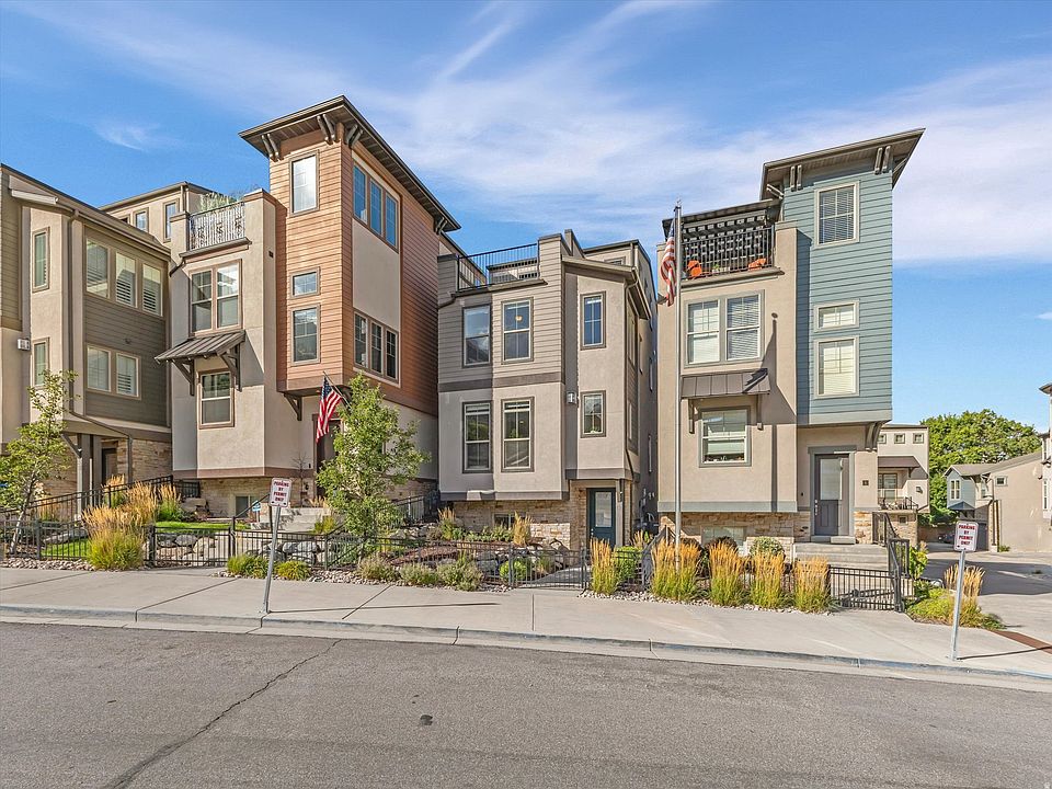 7392 S Canyon Centre Pkwy #2, Cottonwood Heights, UT 84121 | MLS ...