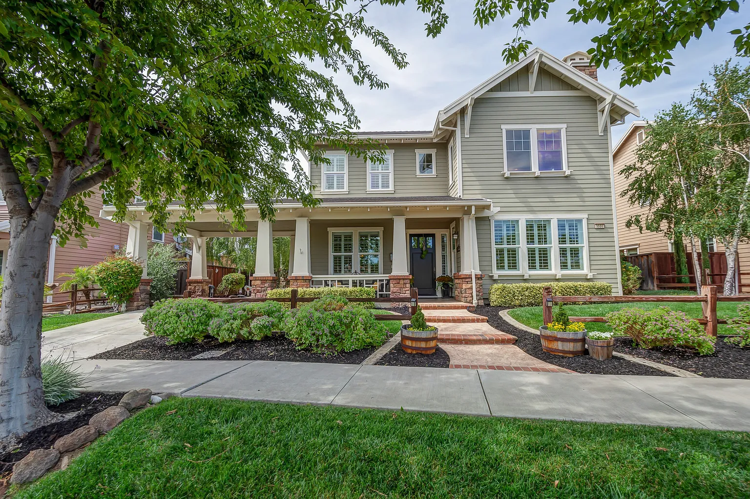 3550 Caldeira Dr photo 1