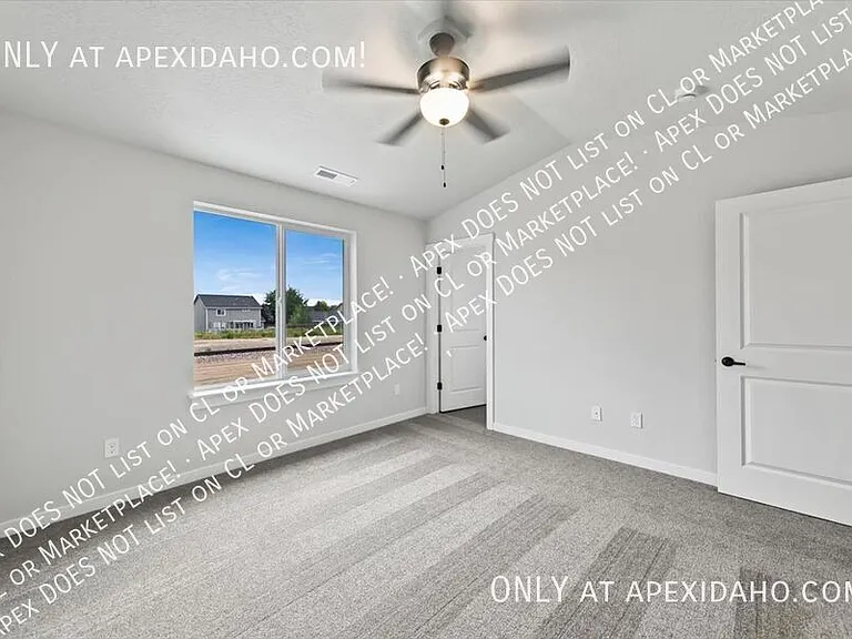 4264 W Topeka St — Photo 30