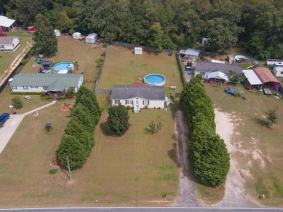 3rd image of 759 Herndon Dairy Rd