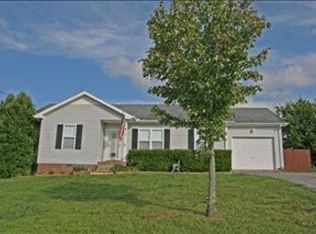 940 Van Buren Ave, Oak Grove, KY 42262