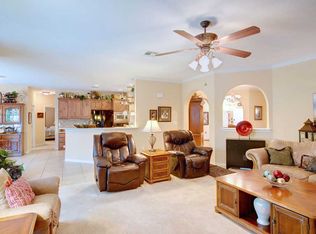 2002 Lis Ln, Bryan, TX 77807