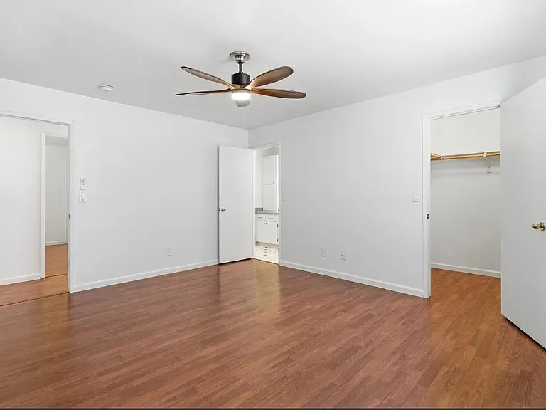 693 Basil Ct — Photo 6