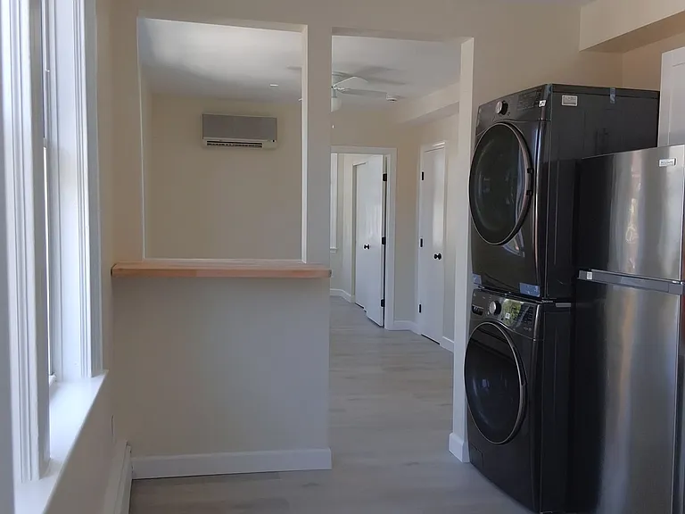 2 Green St #2W — Photo 9