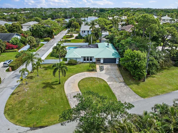 15380 Palmwood Road, Palm Beach Gardens, FL 33410
