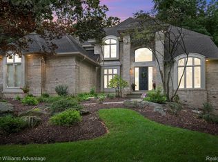 3465 Green Hill Ct, West Bloomfield, MI 48324