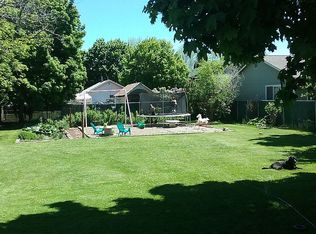 2801 N 4th St, La Grande, OR 97850