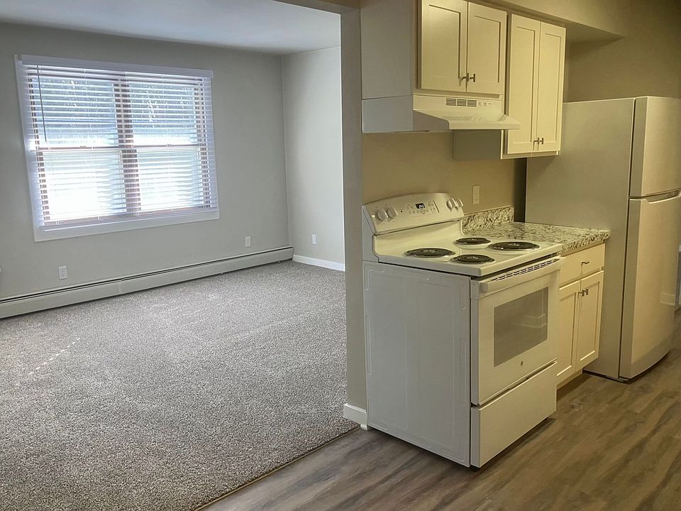 1st image of 414 W Union St #18253409