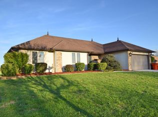 4062 Tipparary St, Rogersville, MO 65742