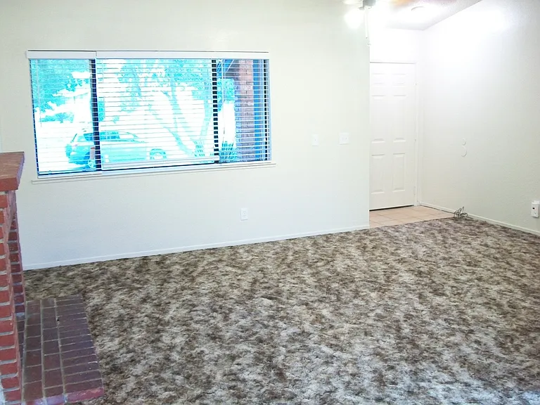 3250 Austin Ave — Photo 3