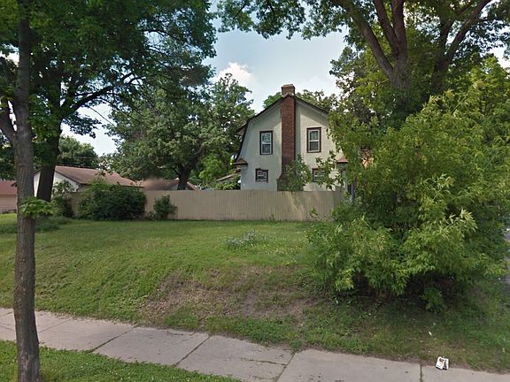 2nd image of 2903 Fremont Ave N
