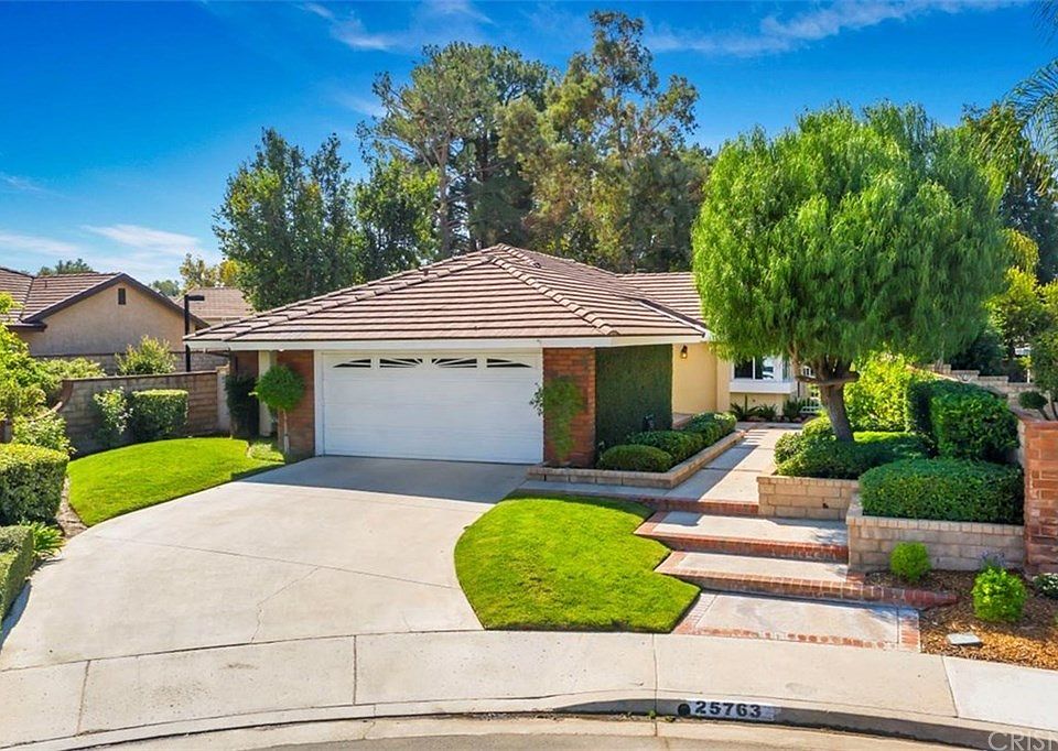 1st image of 25763 Calle Ct