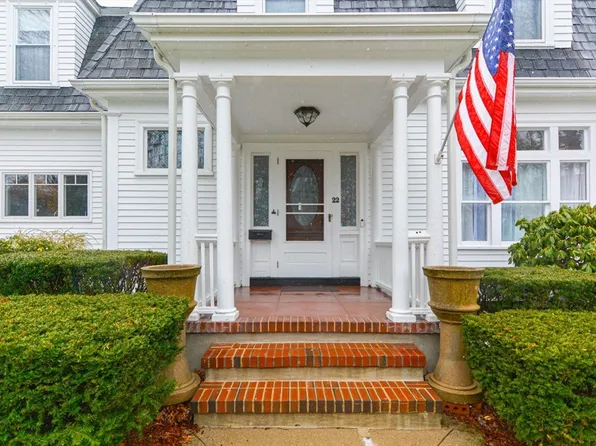 22 Martin Ave, Franklin, MA 02038