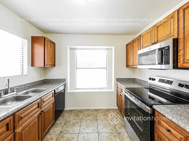 4545 N 67th Ave #1108 — Photo 8