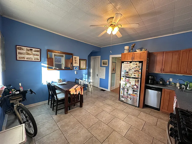 3251 Morganford Rd — Photo 7