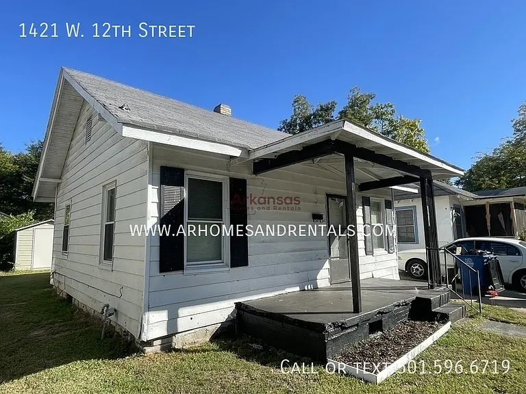 1421 W 12th St — Photo 12
