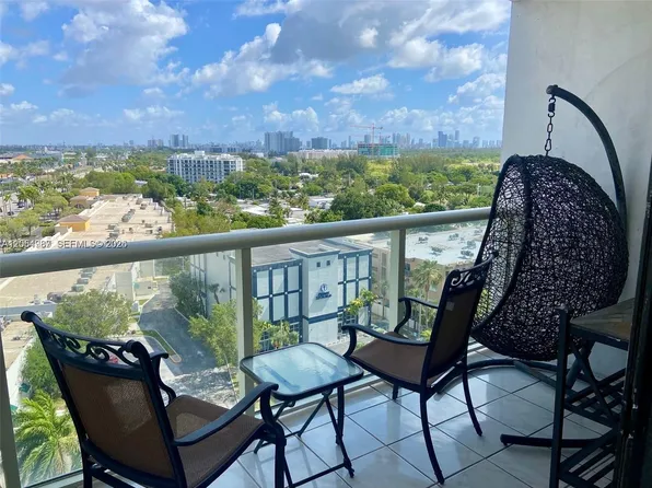 13499 Biscayne Blvd, North Miami, FL
