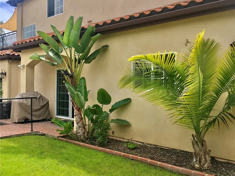 104 Avenida Caballeros — Photo 37