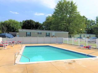 11907 Springbrook Ct, Romeo, MI 48065