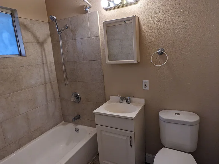 3686 Willow Ave #3 — Photo 4