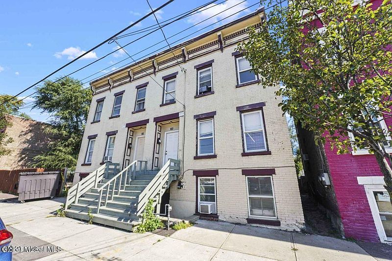 3rd image of 796-798 River Street