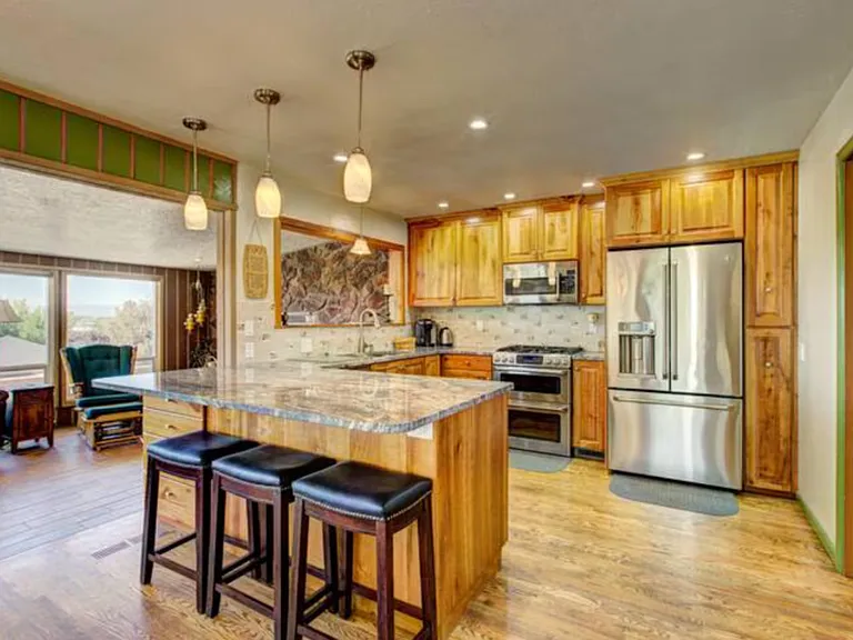 419 Mountain View Dr — Photo 36