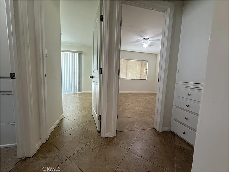 7322 Lindley Ave — Photo 10