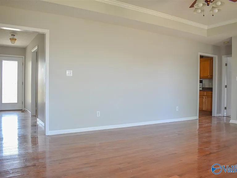 18201 Menefee Rd — Photo 22