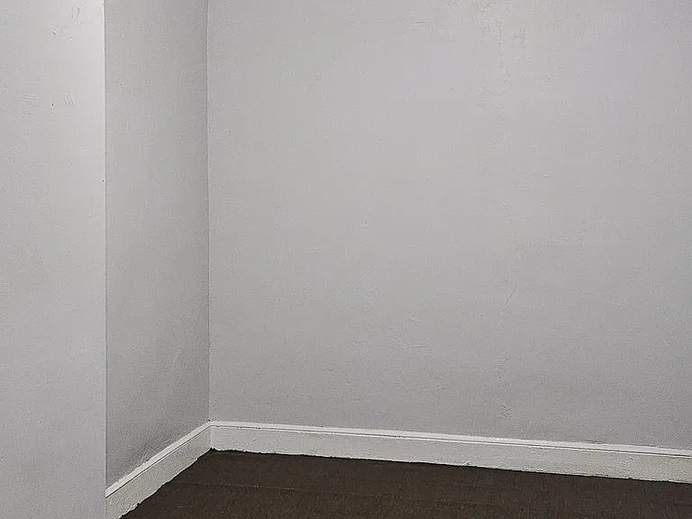 140 Lester Ave #1 — Photo 6