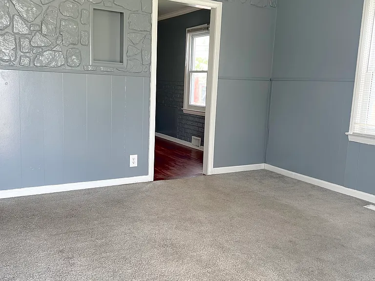 7564 Jackson Ave — Photo 3