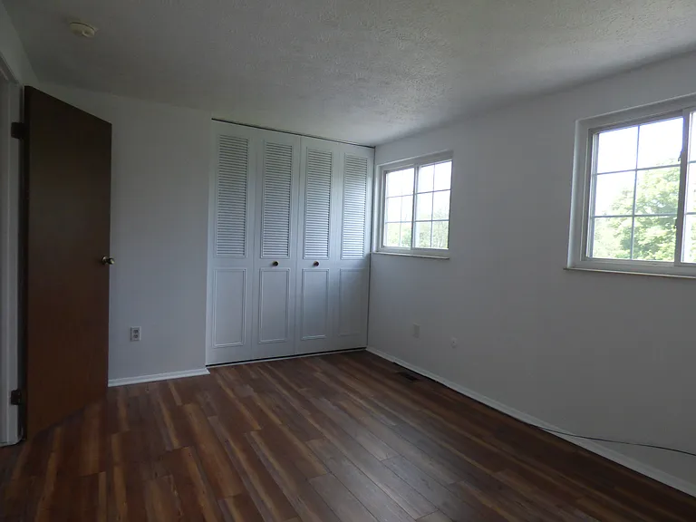 210 Spring St — Photo 14