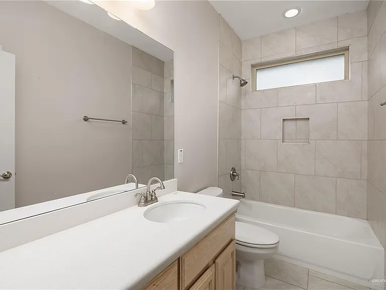 14213 Gorman Falls Rd — Photo 10