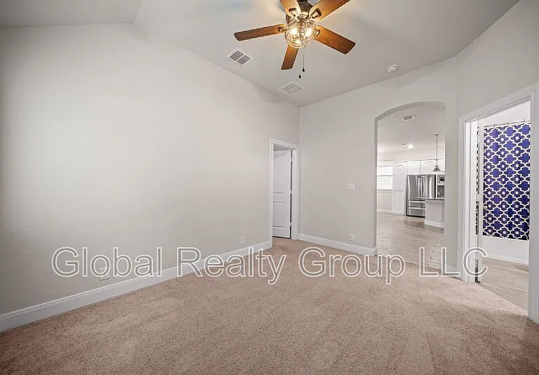 11518 Hollering Pass — Photo 17