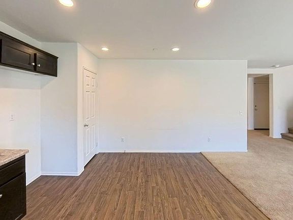 4th image of 15136 Audrey Dr