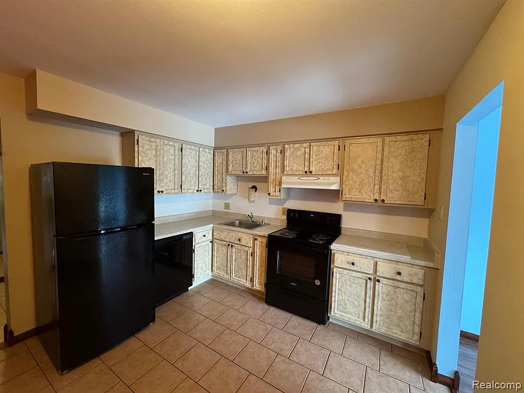 2 bed, 1428 sqft, $1,600 — Photo 4