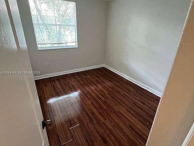 1661 SE 28th St #202 — Photo 26