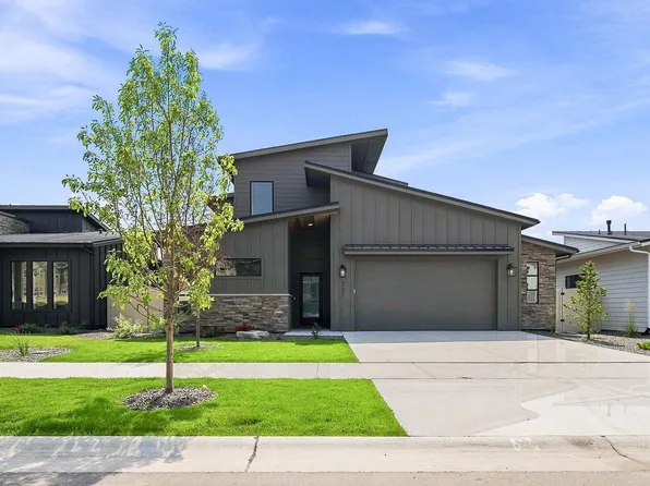 701 W Wrangler St, Meridian, ID 83646